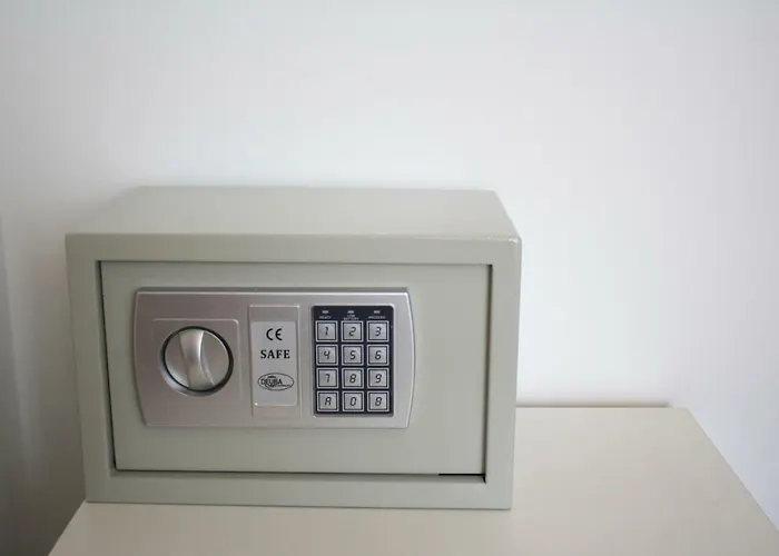 Daire *new* Cerca De La Mezquita Cordoba